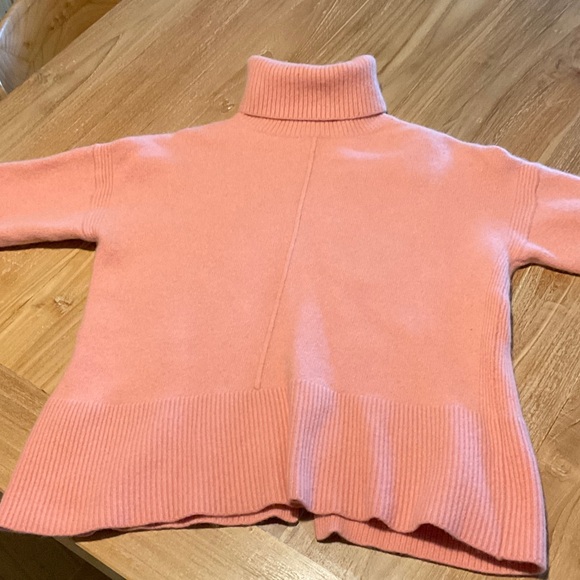 Reiss Sarah Cropped Turtleneck Wool and Cashmere Women's Sweater - Picture 3 of 7